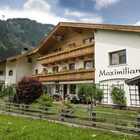 Hotel Maximilian Mayrhofen Exterior foto